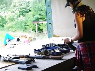 Clothes Prevent Black-haired From Using Big Weapons So She Took It Off