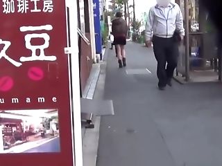 Asian Honies Publicly Piss